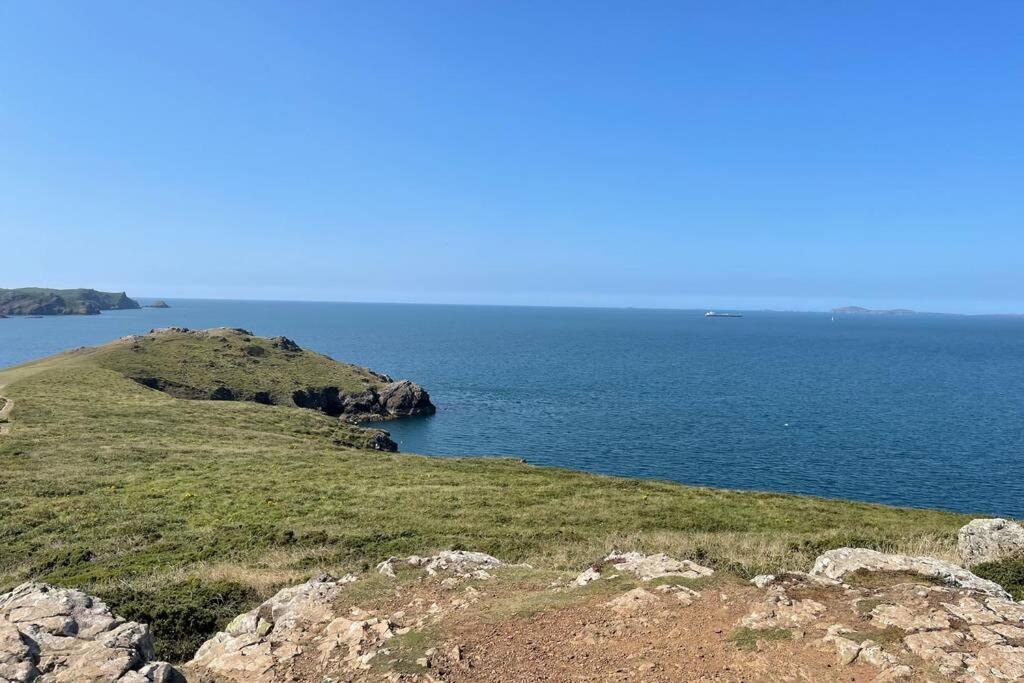 האברפורדווסט Cottage With Hot Tub In Pembrokeshire מראה חיצוני תמונה